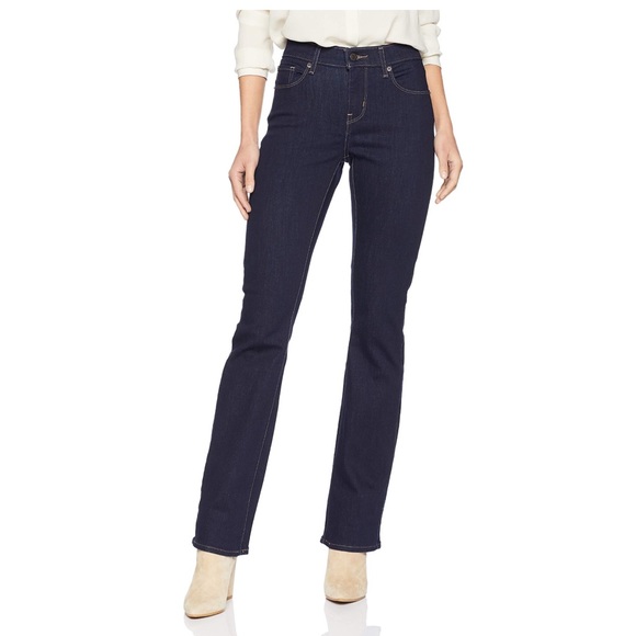 levi's curvy bootcut jeans